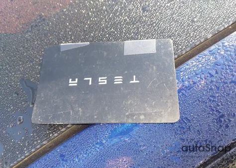 2021 Tesla Model S Plaid Tri Motor All-Wheel Drive from USA, damaged, VIN 5YJSA1E68MF452567